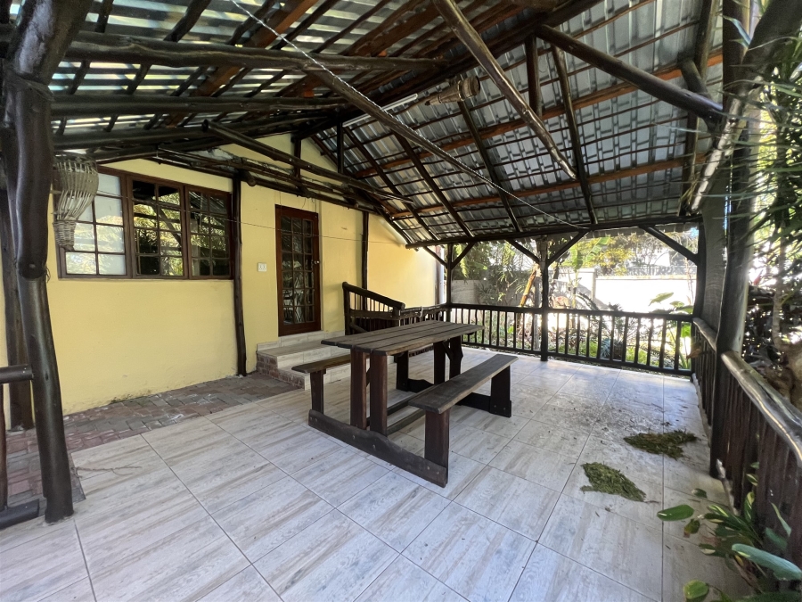 7 Bedroom Property for Sale in Selborne Eastern Cape